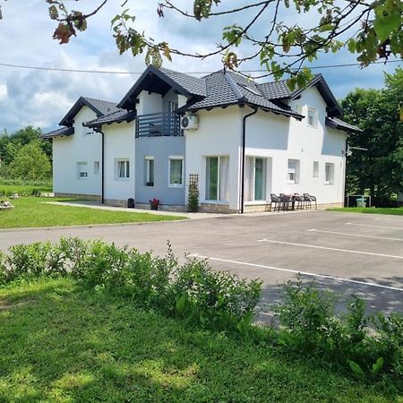 House Forest Queen Smoljanac Buitenkant foto