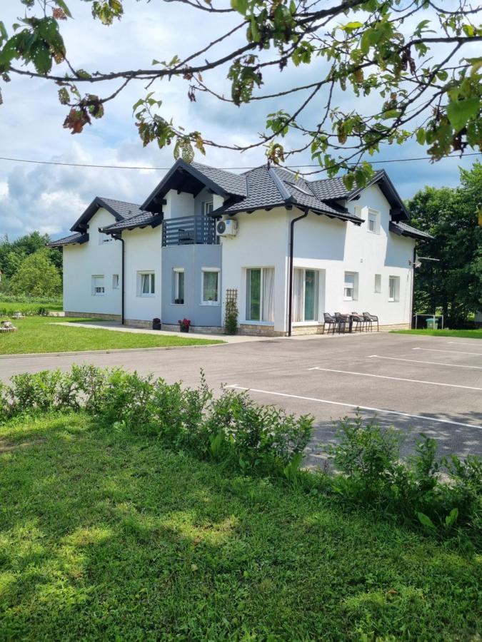 House Forest Queen Smoljanac Buitenkant foto